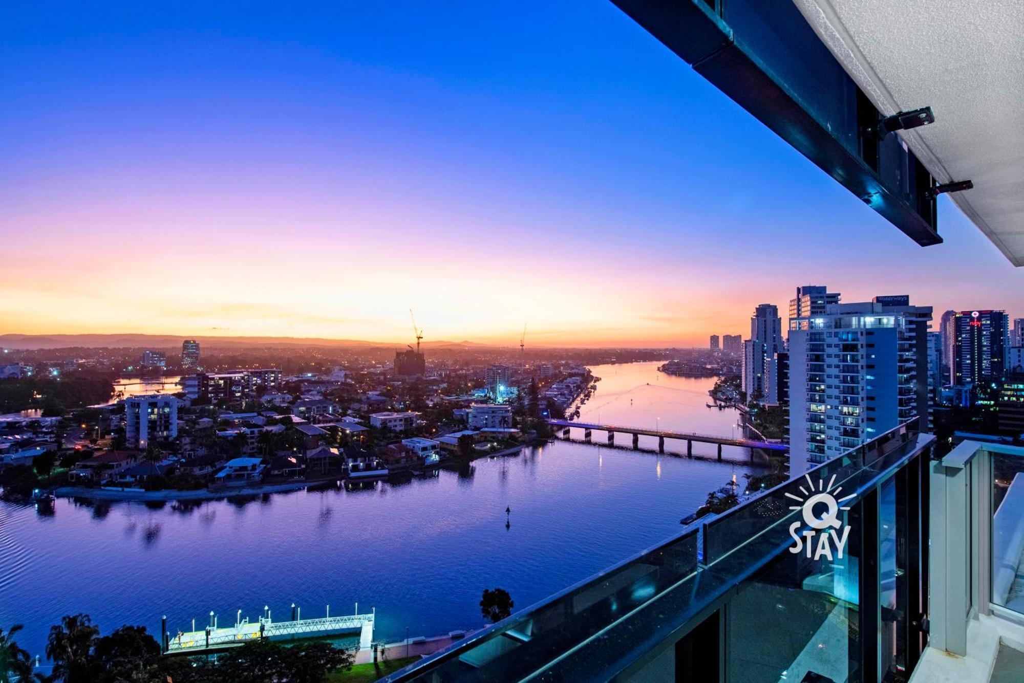 Circle On Cavill Surfers Paradise Mid Week Madness Deal - Q Stay Голд-Кост Екстер'єр фото