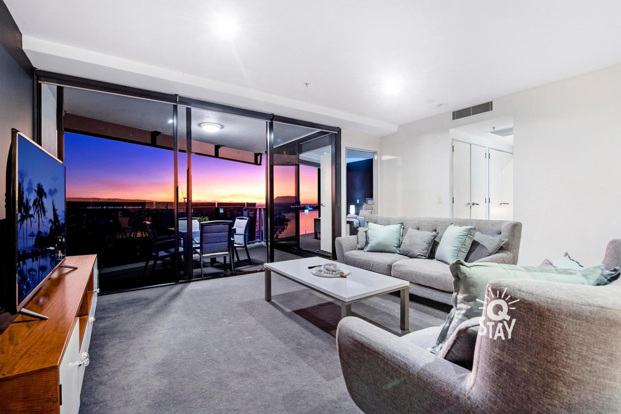 Circle On Cavill Surfers Paradise Mid Week Madness Deal - Q Stay Голд-Кост Екстер'єр фото